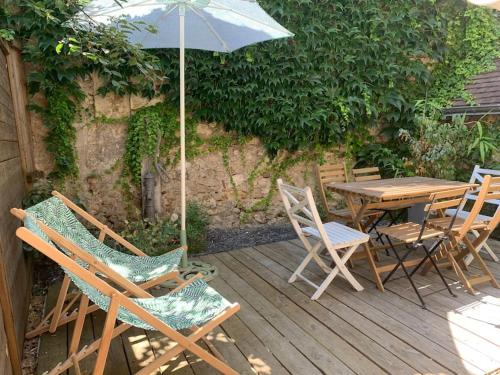 Entre Chateaux Et Vignobles Au Bord De La Loire — Montlouis Sur Loire