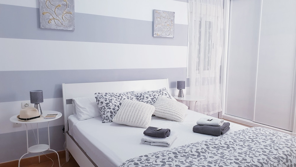 Cosy Apartment 6 places Canarian Life — 4-Star Luxury Hotel in Arona, Spain