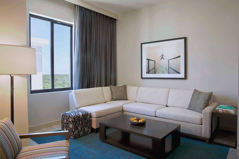 THesis Hotel Miami Coral Gables Curio Collection by Hilton - photo 19