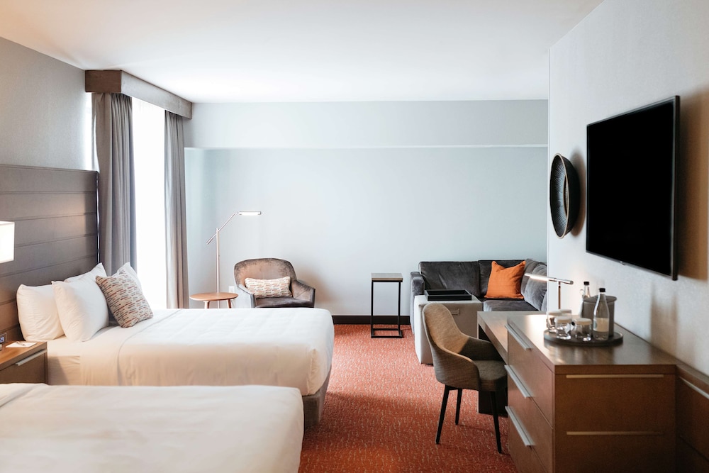 Revel Hotel Des Moines Urbandale Tapestry Collection by Hilton - photo 61