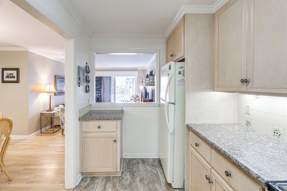 Resort style Condo in St Simons 1 Mi to Pier - photo 19