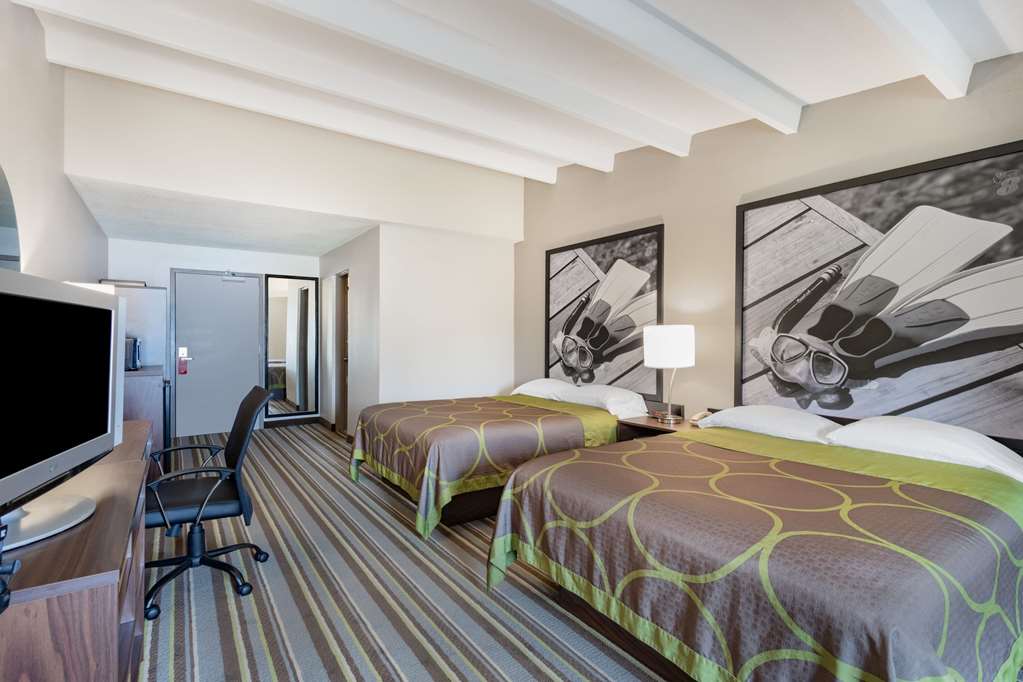 Super 8 by Wyndham Melbourne - photo 28