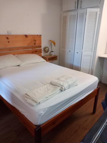Cosy Hut — 4-Star Luxury Hotel in Saint George's, Grenada