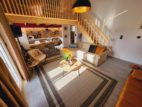Luxury Loft Apartment Yiota — 4-Star Luxury Hotel in Patra, Greece