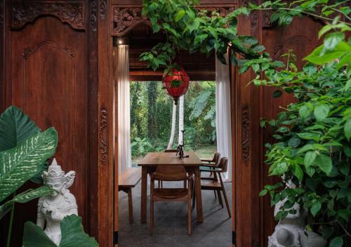Villa Tenease — 4-Star Luxury Hotel in Ubud, Indonesia