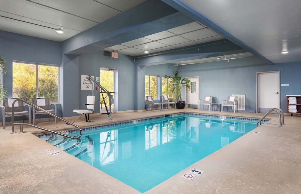 Holiday Inn Express Hotel & Suites Chattanooga Lookout Mtn by IHG - photo 33
