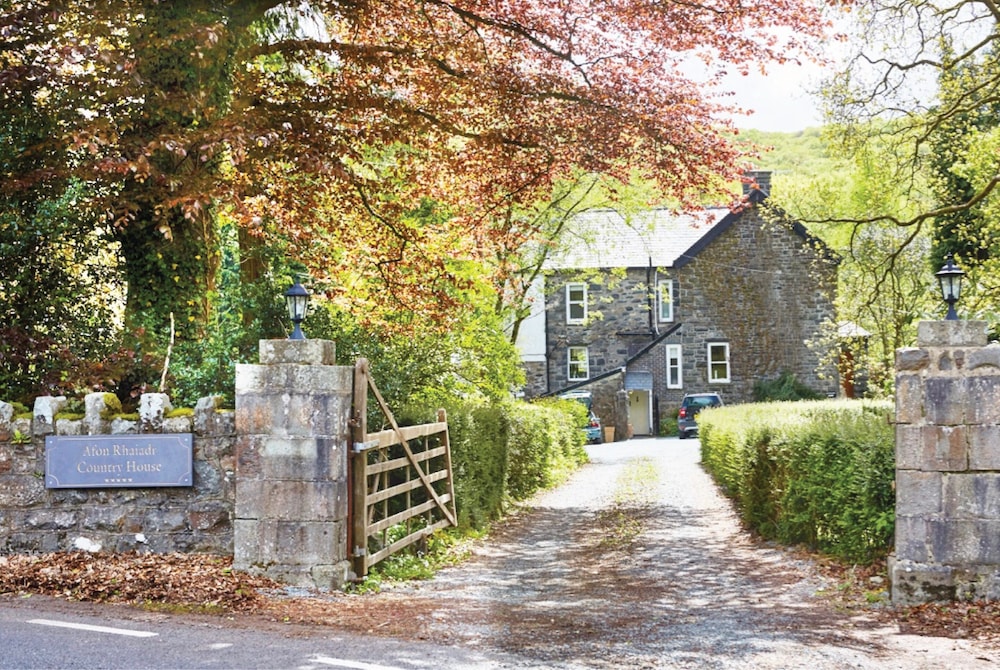 Afon Rhaiadr Country House — 5-Star Luxury Hotel in Dolgellau, United Kingdom
