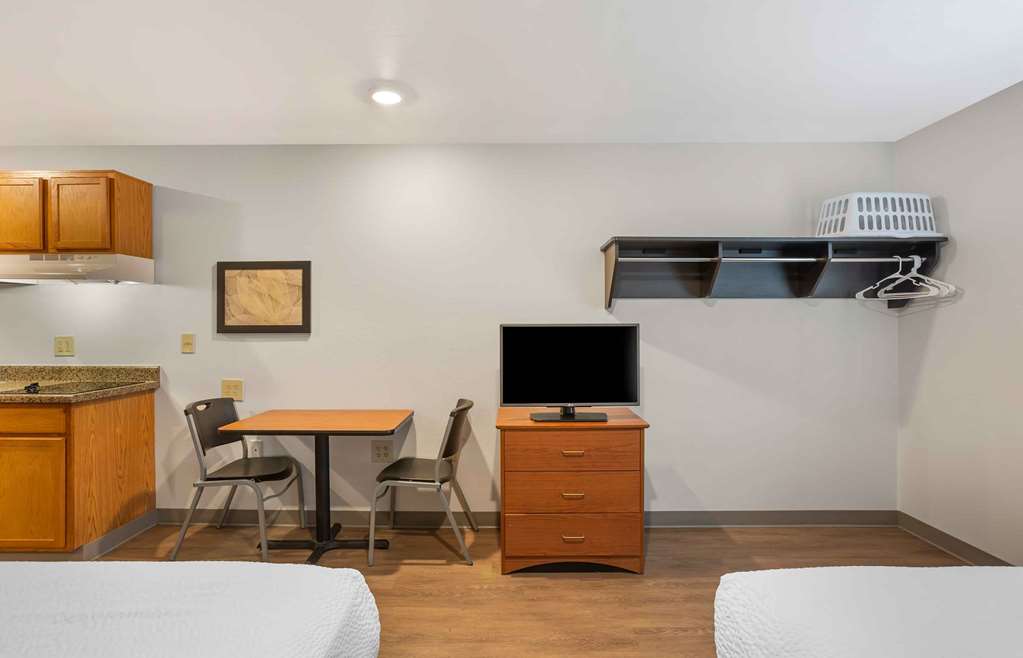 Extended Stay America Select Suites Springfield South Battlefield - photo 17