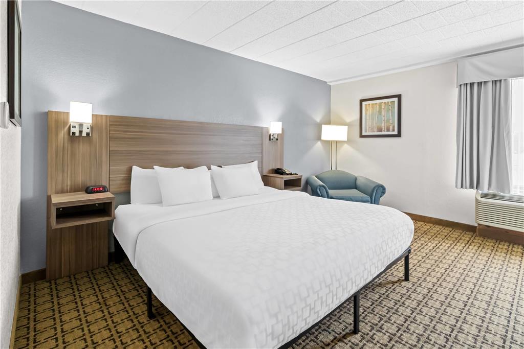 Clarion Inn Cranberry Township - photo 26