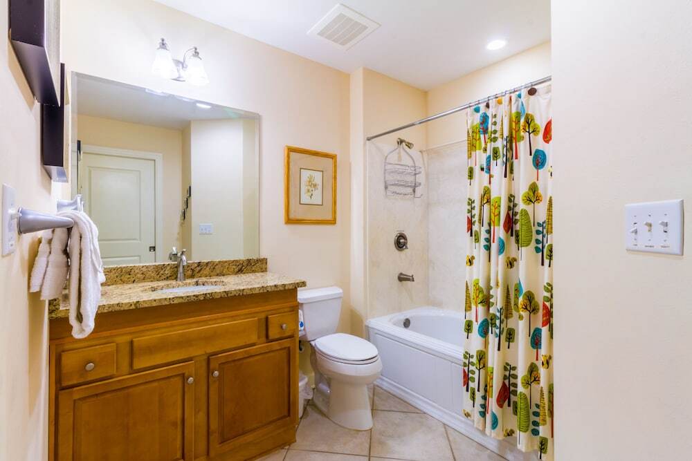 Lagoon Tower by Luxury Gulf Rentals - photo 5