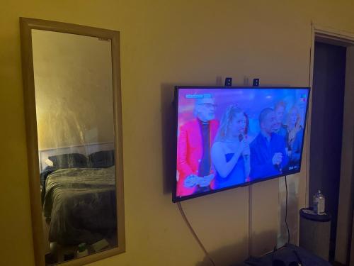 Garoto Cero Nueve Dos Siete Kuatro 0cho 275 — Minas