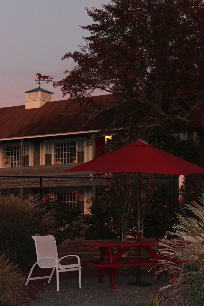 Red Horse Inn - photo 30