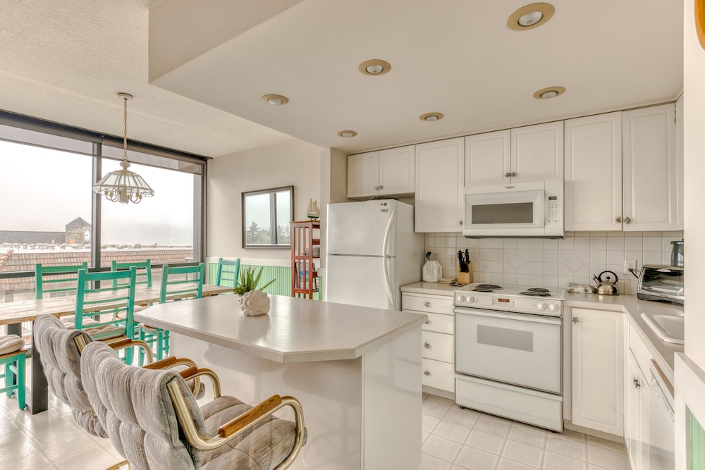 Sand & Sea Resort Condominiums - photo 314