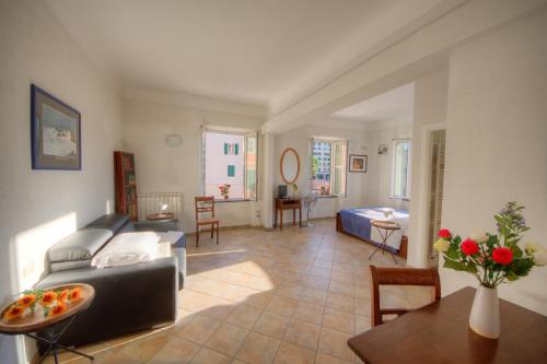 Club Nautico Savona — hotel in Savona