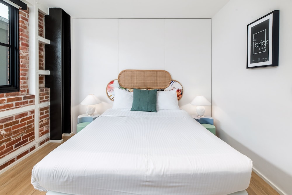 The Brick Hotel - photo 16