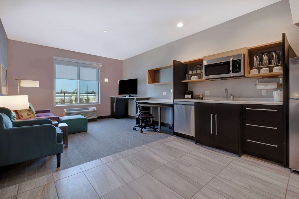 Home2 Suites by Hilton Petaluma - photo 13