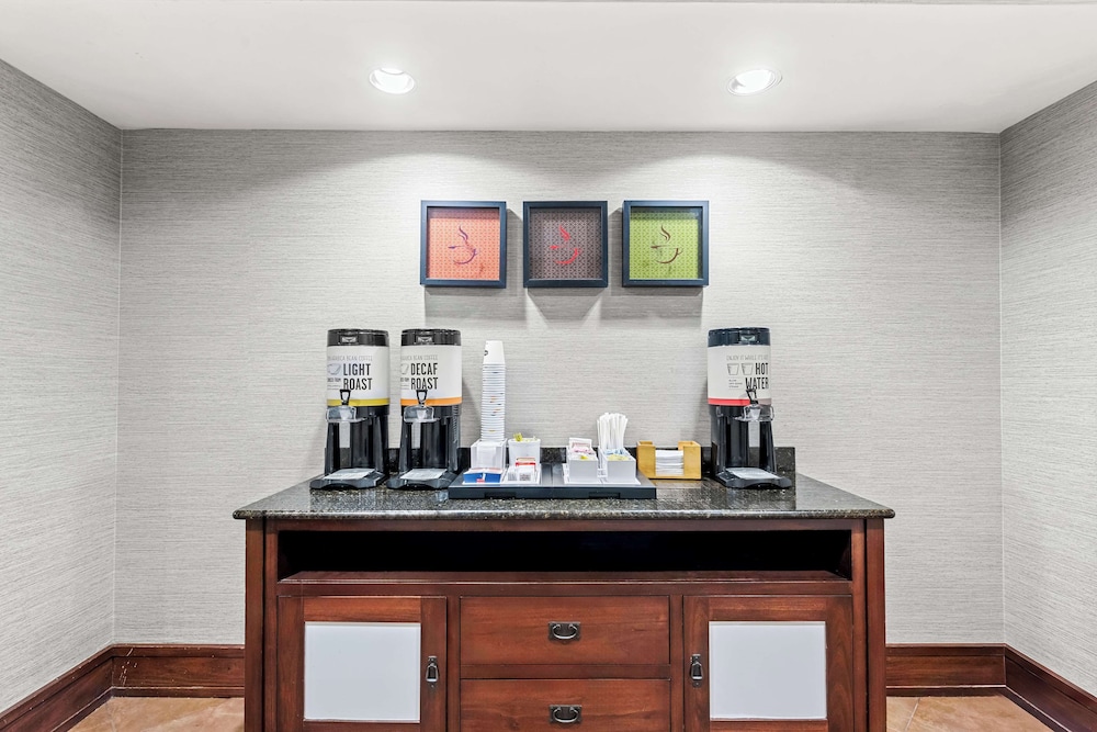 Hampton Inn Chattanooga North Ooltewah - photo 41
