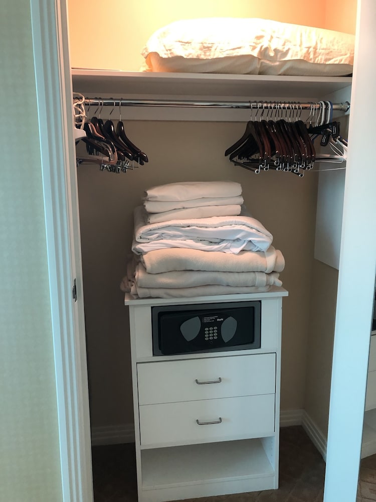 True 1BR Strip View at MGM Signature - photo 29