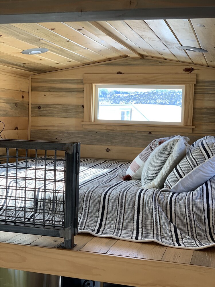 Trail and Hitch Tiny Home Hotel and RV - photo 5