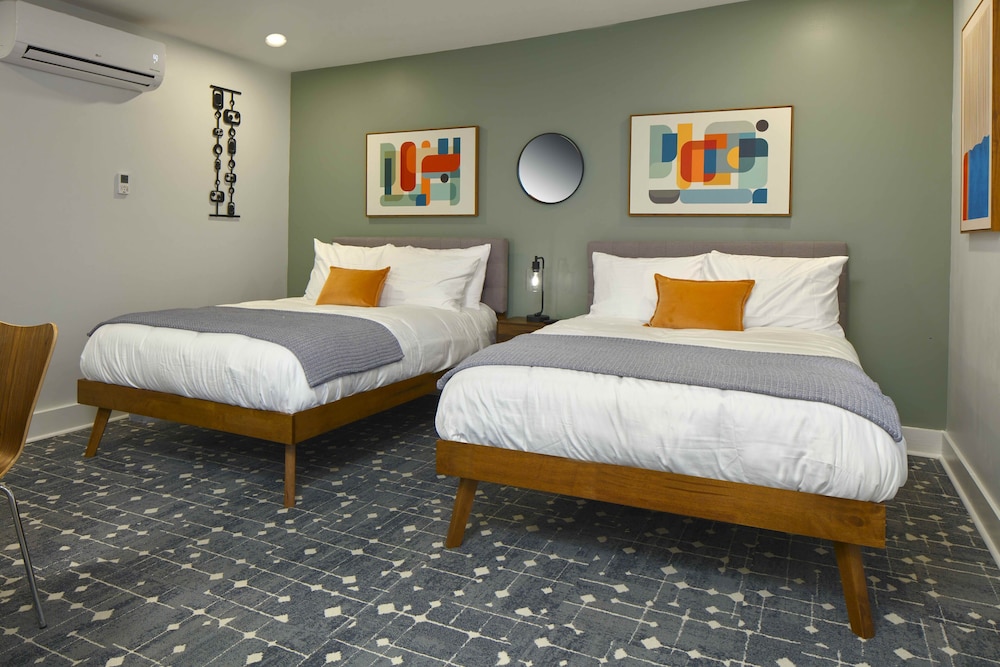New South Motor Inn - photo 18