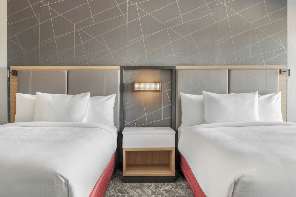 SpringHill Suites by Marriott Phoenix West Avondale - photo 12