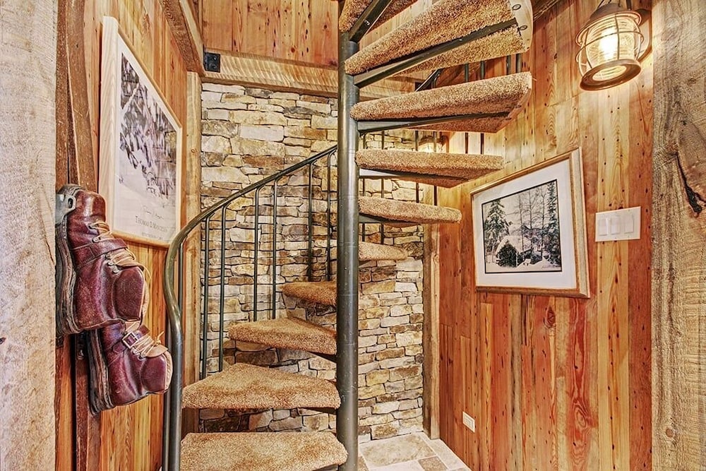 Beaver Run Peak 9 Penthouse by RedAwning - photo 49
