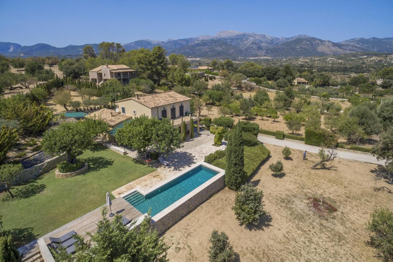Finca Alzina 454 — 4-Star Luxury Hotel in Selva, Spain