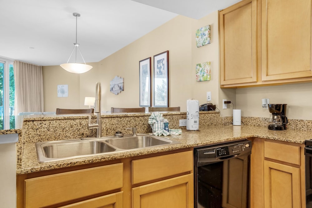 Palms Resort #2210 Jr 2BR - photo 12