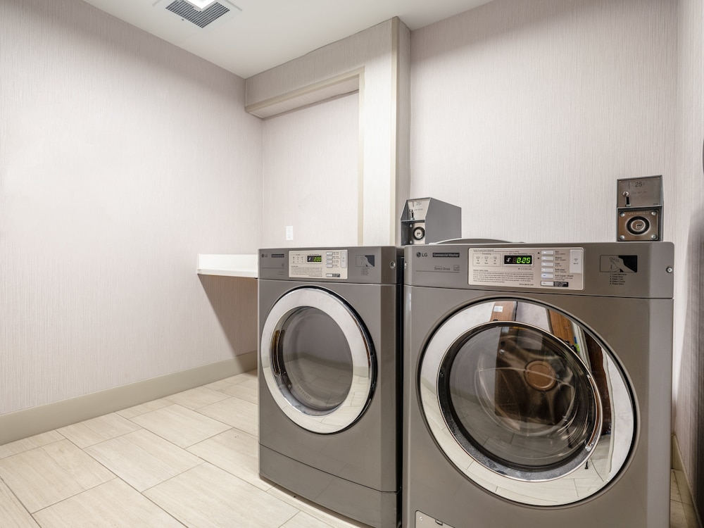 Holiday Inn Express & Suites Watertown by IHG - photo 34