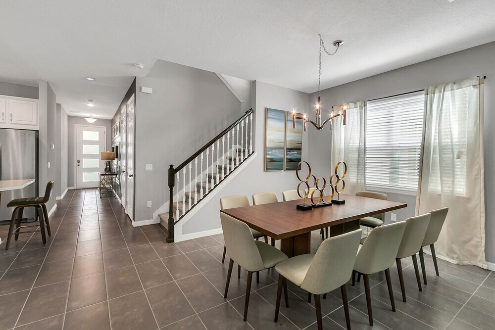7 Bedrooms 65 Bathrooms Solara 1604 Hg - photo 11