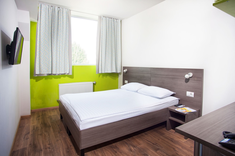 Hotel Marenero - last minute hotel in Odessa