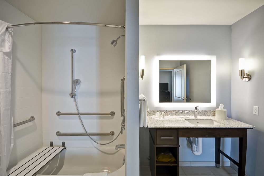 Homewood Suites by Hilton Phoenix Tempe ASU Area - photo 26