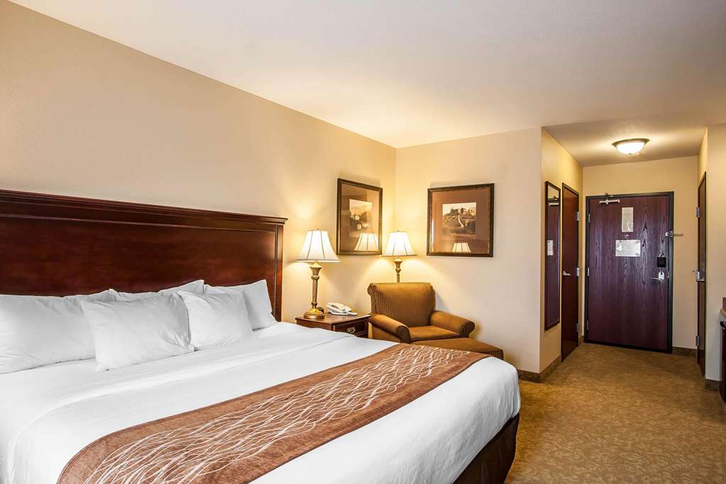 Comfort Inn & Suites McMinnville Wine Country - photo 7