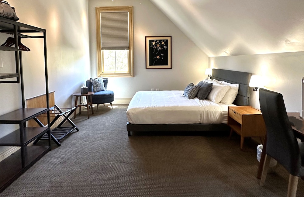 Tahoe Star Hotel - photo 9