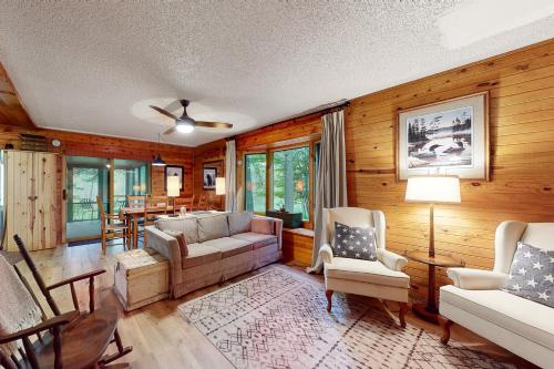 Northwoods Resort — 4-Star Luxury Hotel in Woodruff, United States