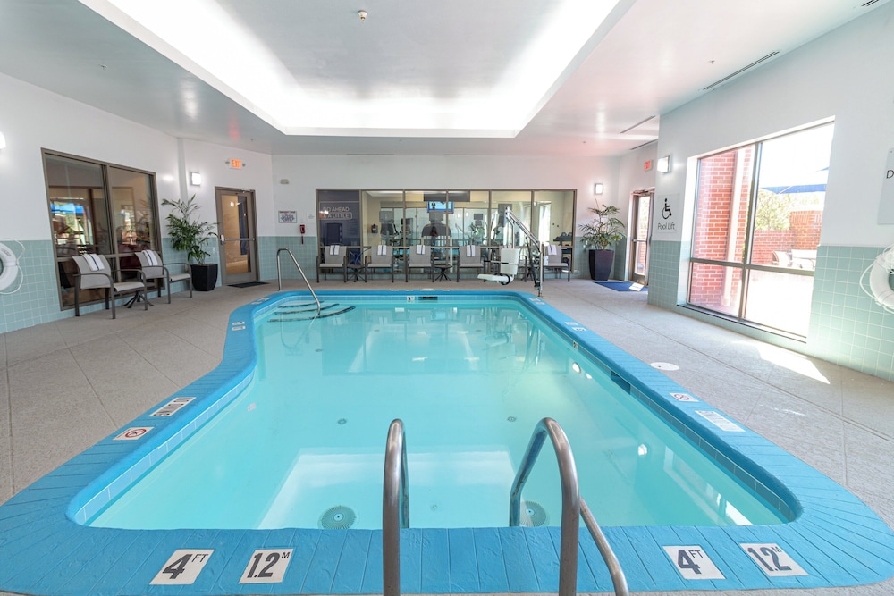 Holiday Inn Express Leland Wilmington Area by IHG - photo 27