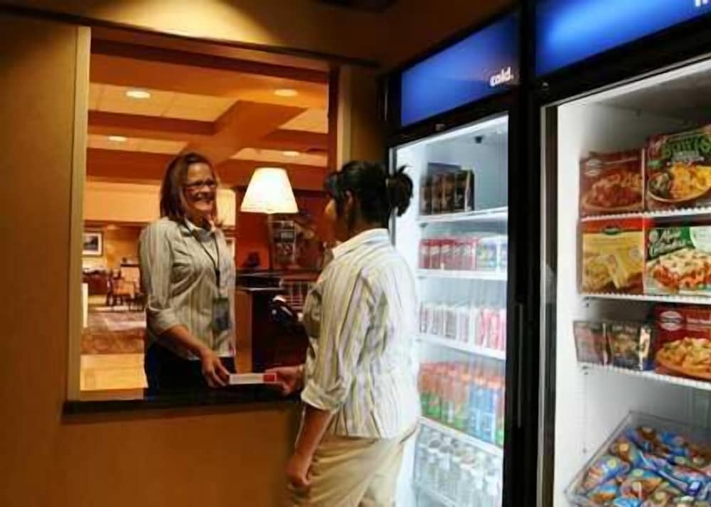 Hampton Inn & Suites Yuba City - photo 25