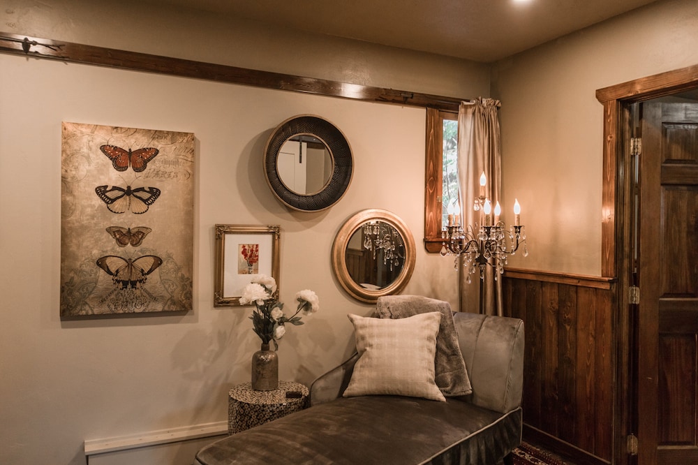 Highland Haven Creekside Inn - photo 7