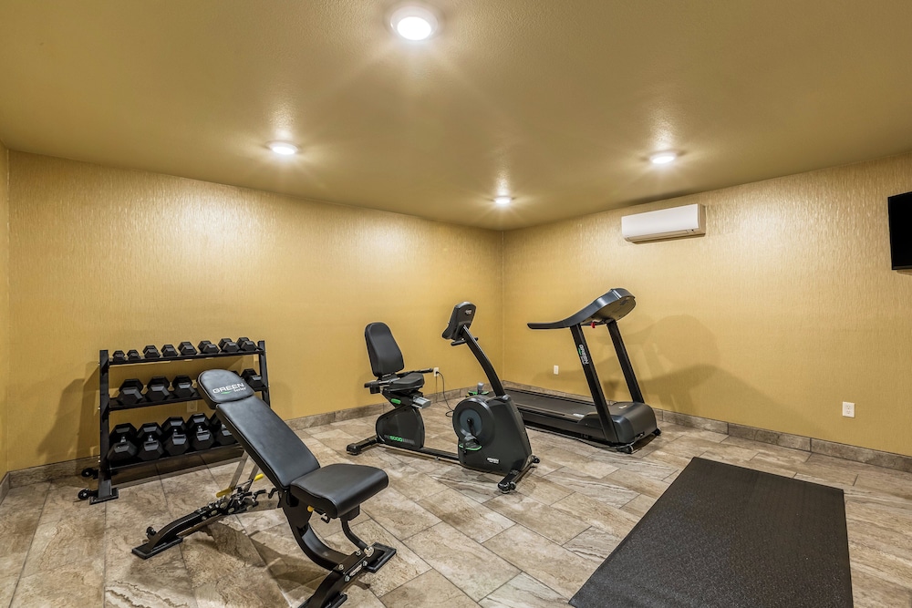 Cobblestone Inn & Suites Merrill - photo 34
