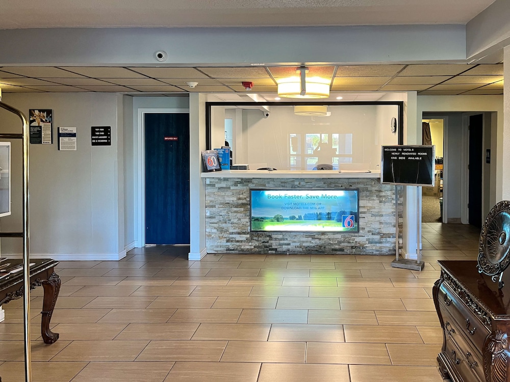 Studio 6 Suites Springfield OH - photo 2