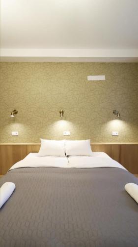 Stylish Studio Apt In Tbilisi