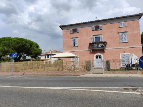 Appartamento Vada — 4-Star Luxury Hotel in Vada, Italy