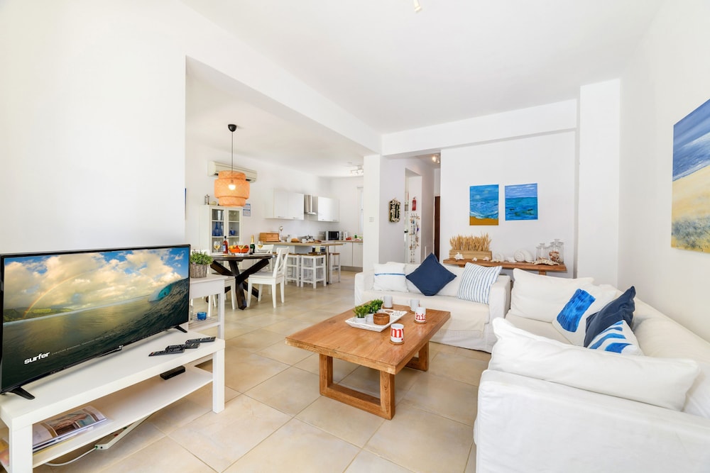 Villa Atlantis — 4-Star Luxury Hotel in Protaras, Cyprus