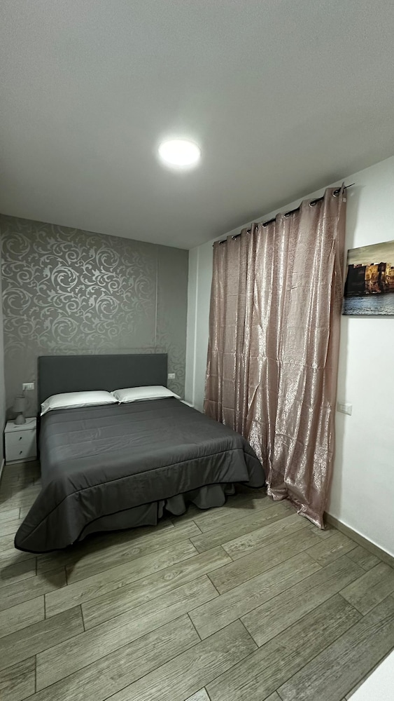 Napoli Relais — Naples — photo 4