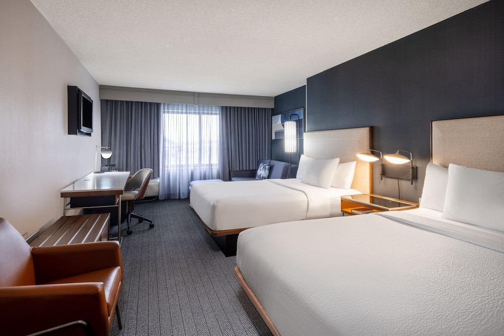 Courtyard by Marriott Salt Lake City Airport - photo 13