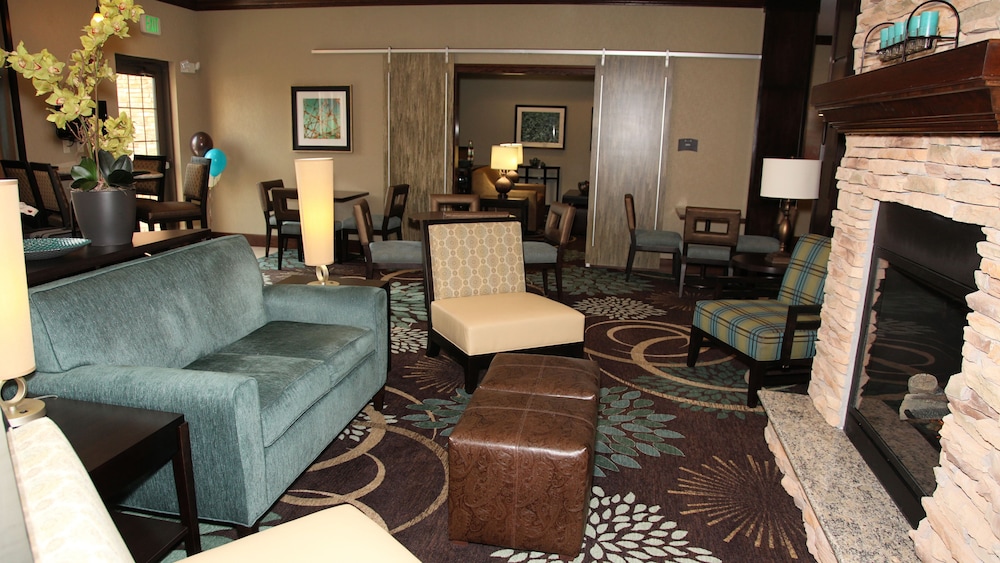 Staybridge Suites Lincoln Northeast by IHG - photo 25
