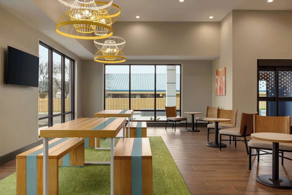 Spark By Hilton Nashville At Opryland - photo 5