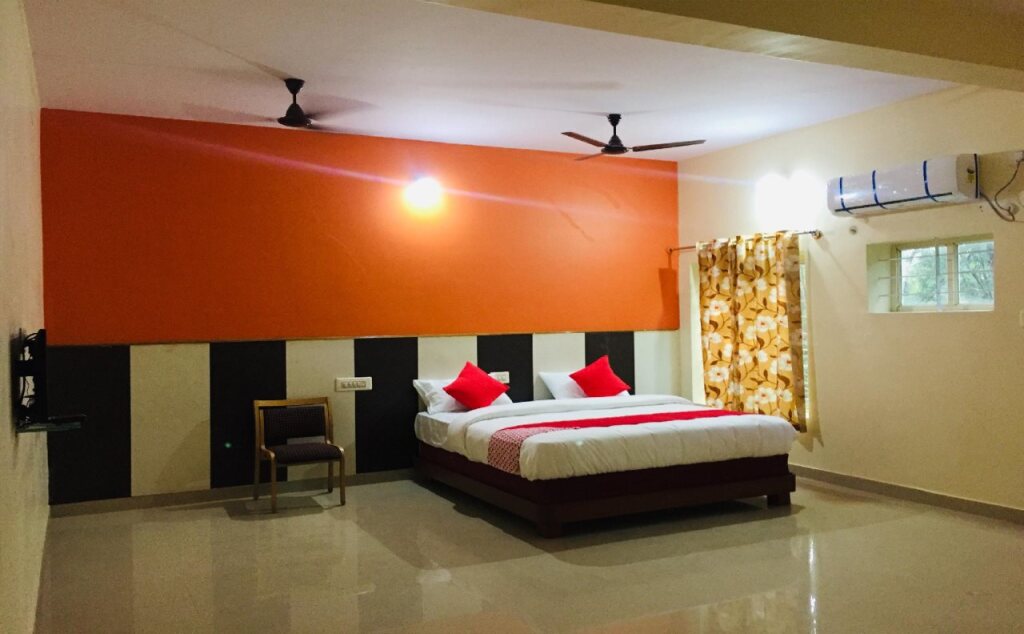 OYO Hotel Mcc Paradise in Hosur, India