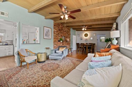 Arboretum Retreat in Dallas, United States