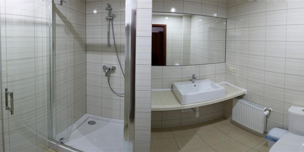 Hotel 4×4 — Rivne — photo 5